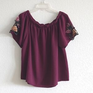 SOHO GIRLS PLUS burgundy blouse NWOT